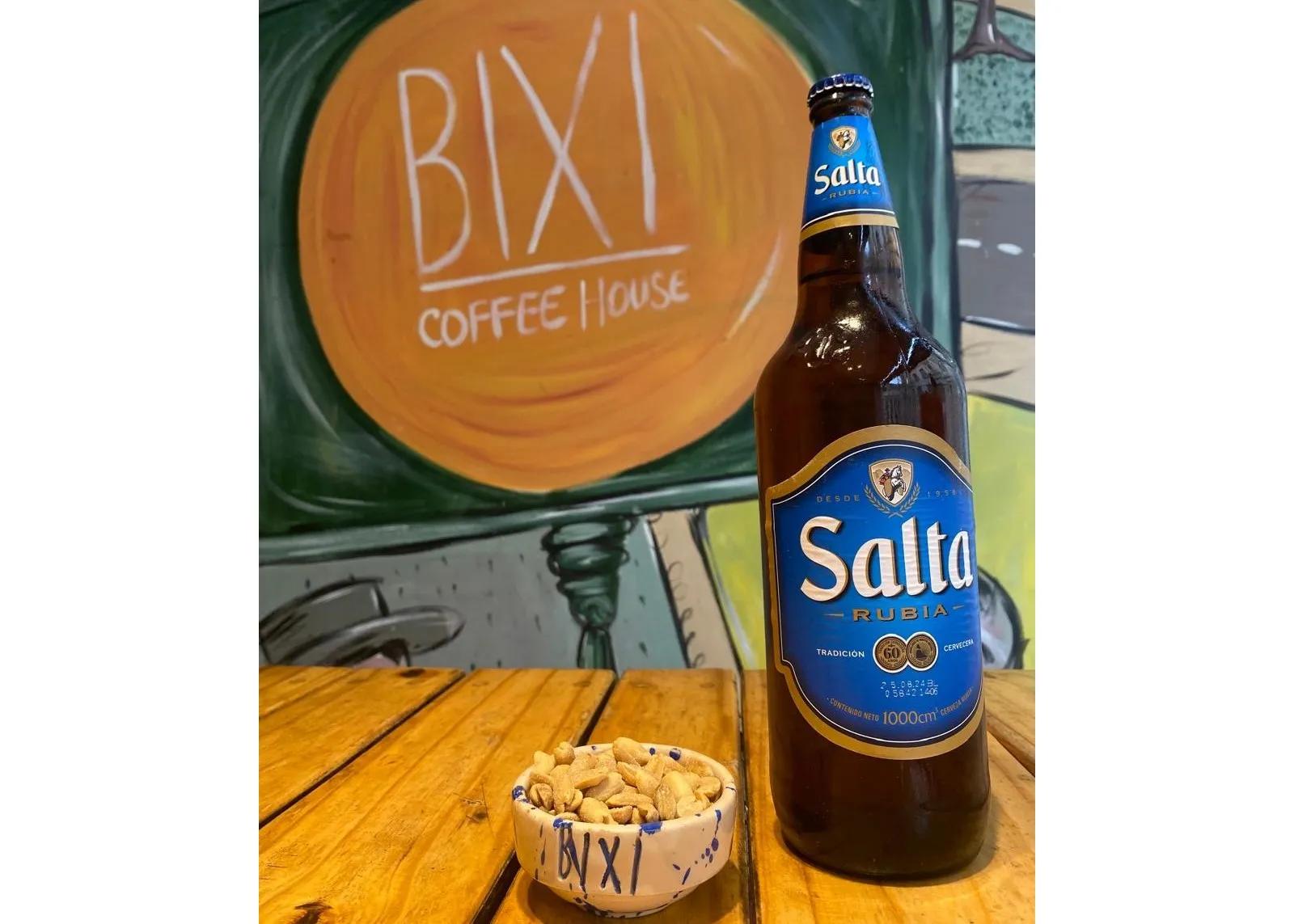 Popular item de Bixi Coffee House: Salta 1000