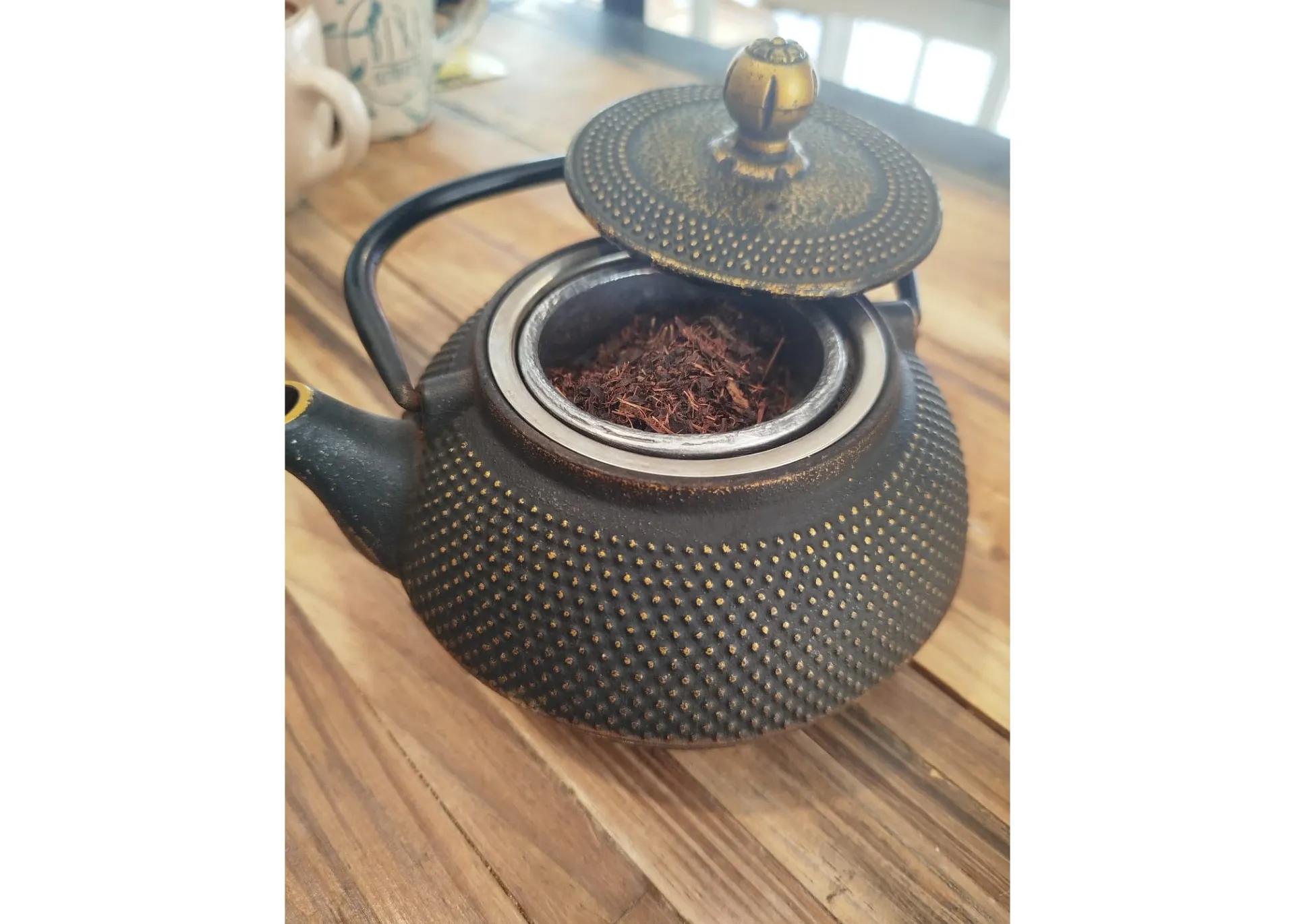 Popular item de Bixi Coffee House: Té en Hebras